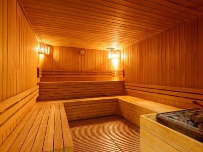 sauna at wellness hub sesimbra